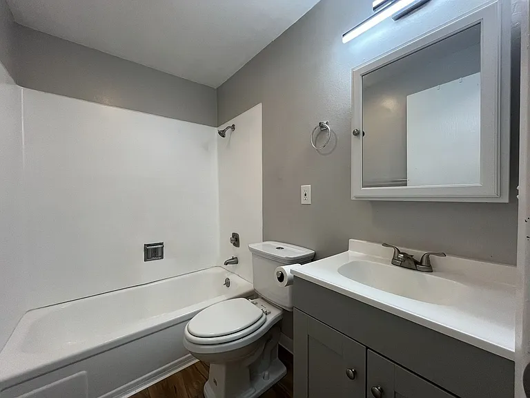 4911 SW Beaverton Hillsdale Hwy #A — Photo 24