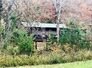 Crabtree Rd, Davisville, MO 65456