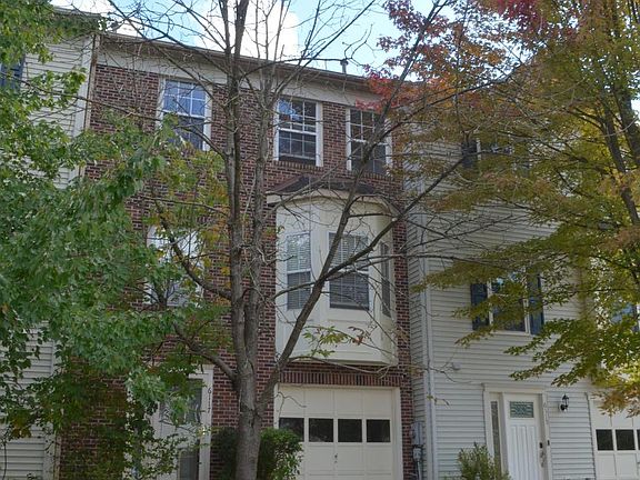 3rd image of 6117 Pine Crest Ln