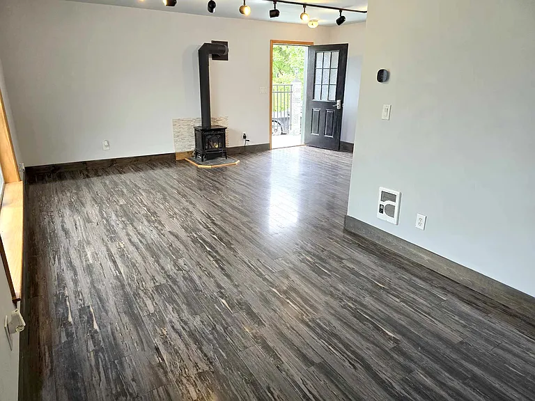 107 Franklin St #C0 — Photo 10