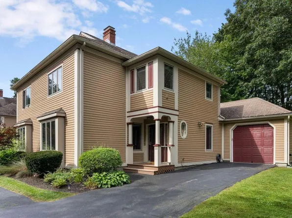 16 Stoneledge Drive #16, Portland, ME 04102