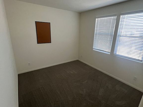 5th image of 742 Cottonwood Hill Pl