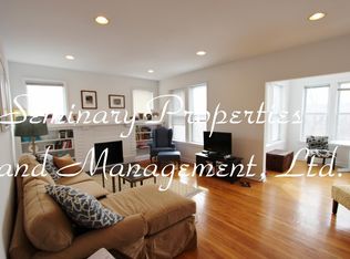 3453 N Bosworth Ave #0, Chicago, IL 60657