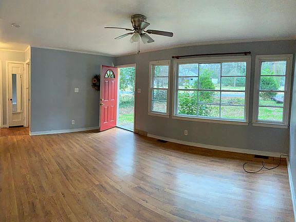 2nd image of 4235 Dinglewood Ave