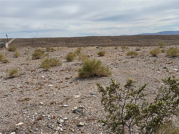 2nd image of 3058 Fort Mojave Drive