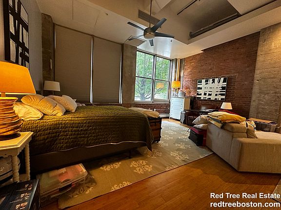 5th image of 156 Porter St APT 135