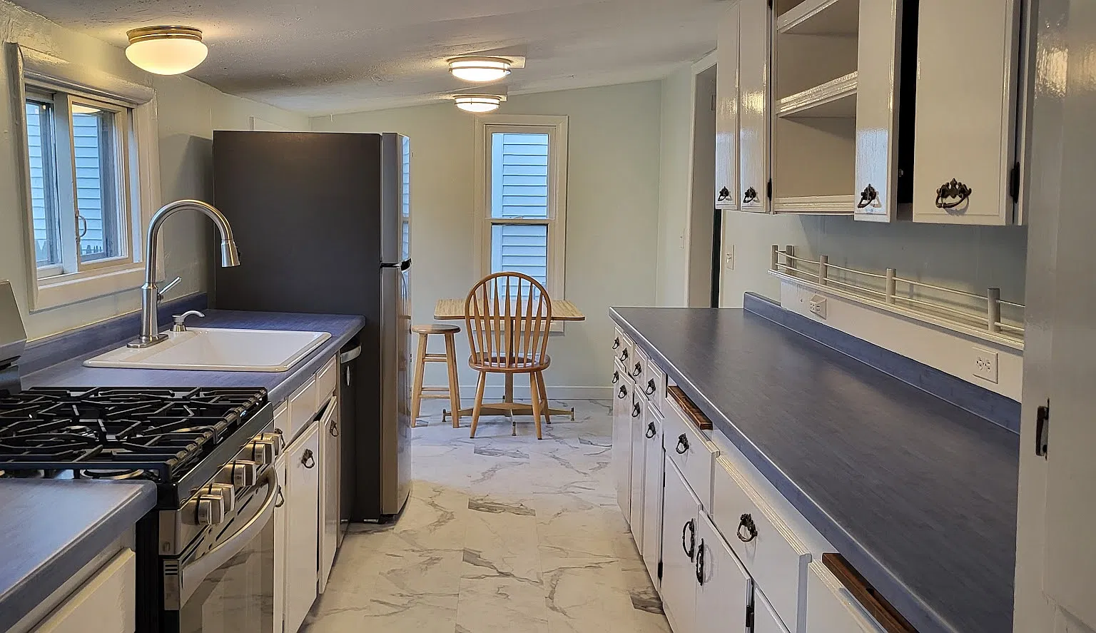 4 bed, 1382 sqft, $2,850 — Photo 2