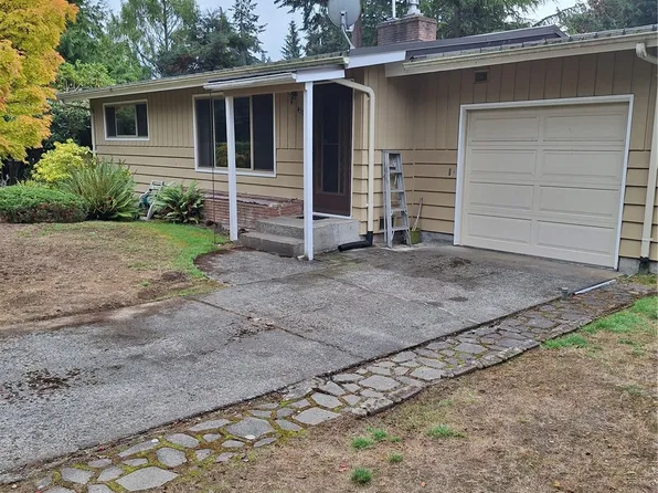 417 SW 207th Place, Normandy Park, WA 98166