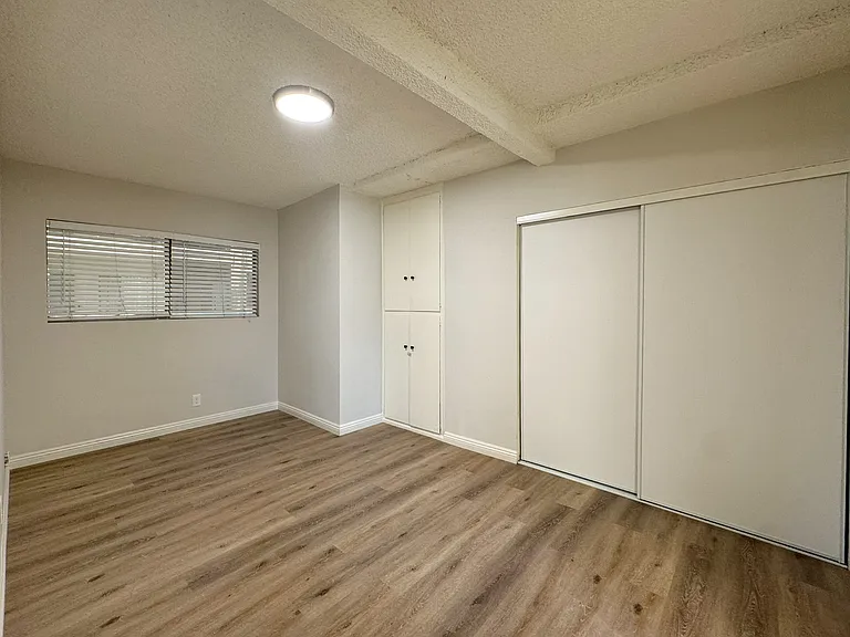 701 W Newmark Ave #A — Photo 9