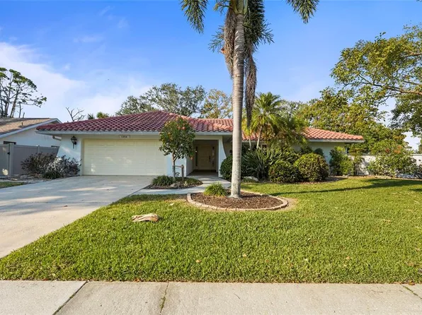 1354 Lucaya Ave, Venice, FL 34285
