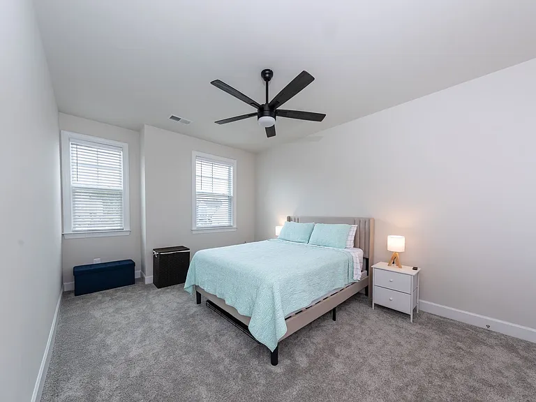 5273 Twilight Ct — Photo 9