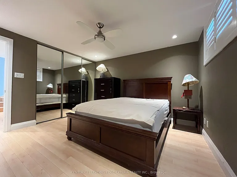 5 Southdale Dr — Photo 26