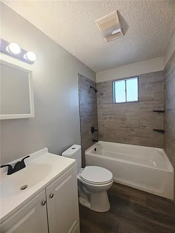 9040 Bunker Hill Rd — Photo 11