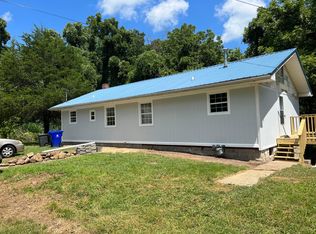 110 Hunter Pl #B, Oak Ridge, TN 37830