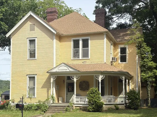 617 Mulberry Ave, Fayetteville, TN 37334