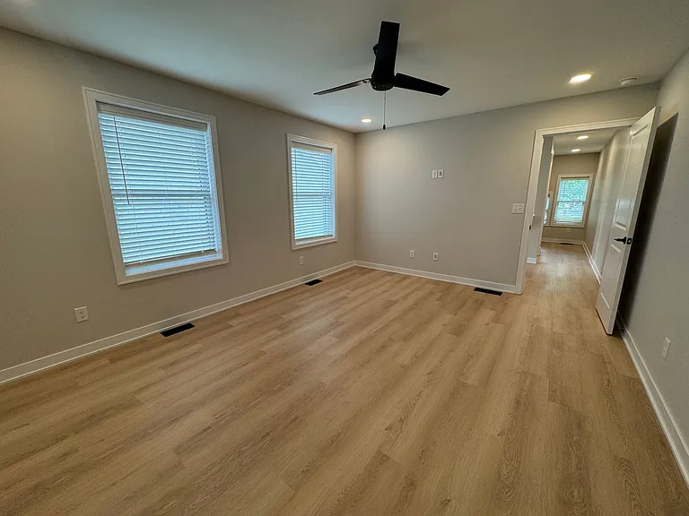 1234 & 1236 Summit St EMP — Photo 30