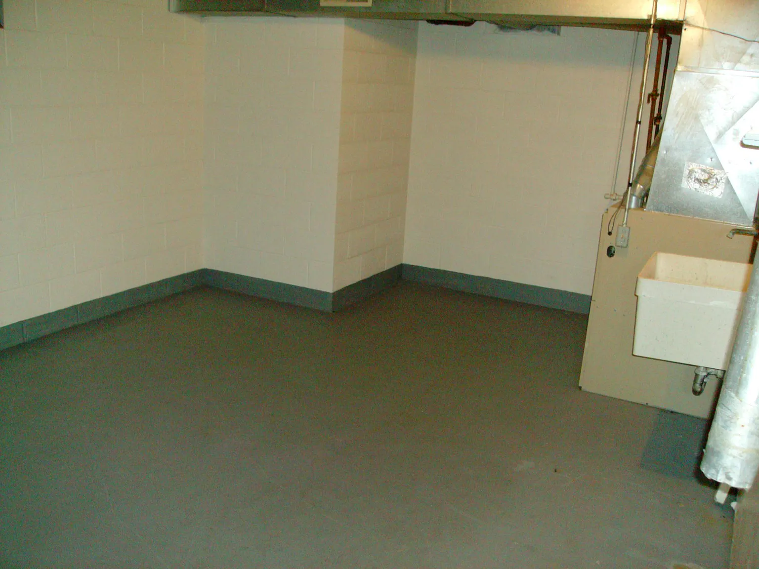 3 bed, 1.5 bath, 1030 sqft, $1,400 — Photo 4