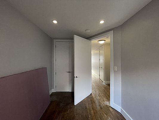 4th image of 1997 Eastern Pkwy #1B