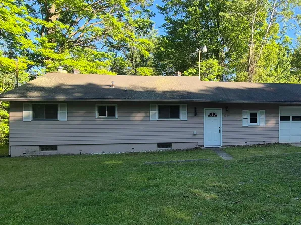 1334 Denton Creek Rd, Beaverton, MI 48612