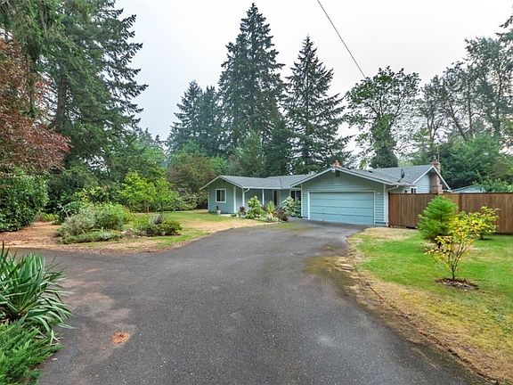 2nd image of 10417 Butte Dr SW
