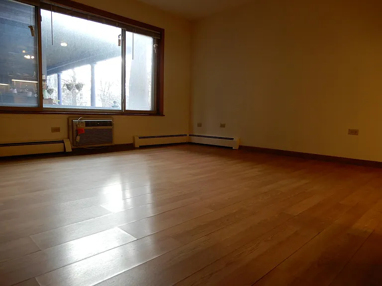 328 Wisconsin Ave #1D — Photo 10