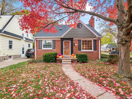 602 Lawson St, Royal Oak, MI 48067