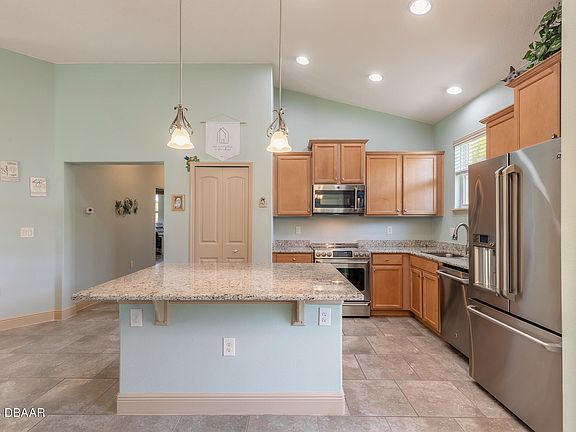 5th image of 3328 Tuscano Ave