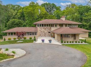 36 Rocktown Lambertville Rd, Lambertville, NJ 08530