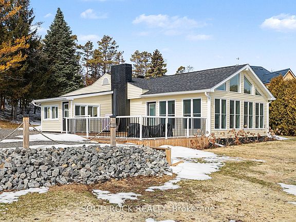 2nd image of 1637 County Road 2 Rd