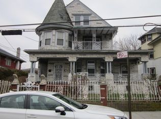 1122 Grassmere Ter, Far Rockaway, NY 11691