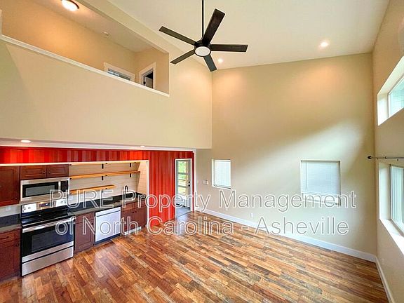 3rd image of 100 Eastville Rd