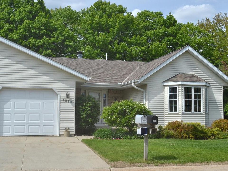 1st image of 1910 Hilltop Dr