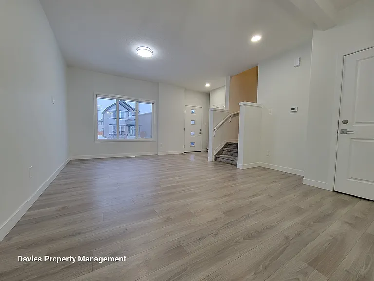 9475 Colak Ln SW — Photo 4