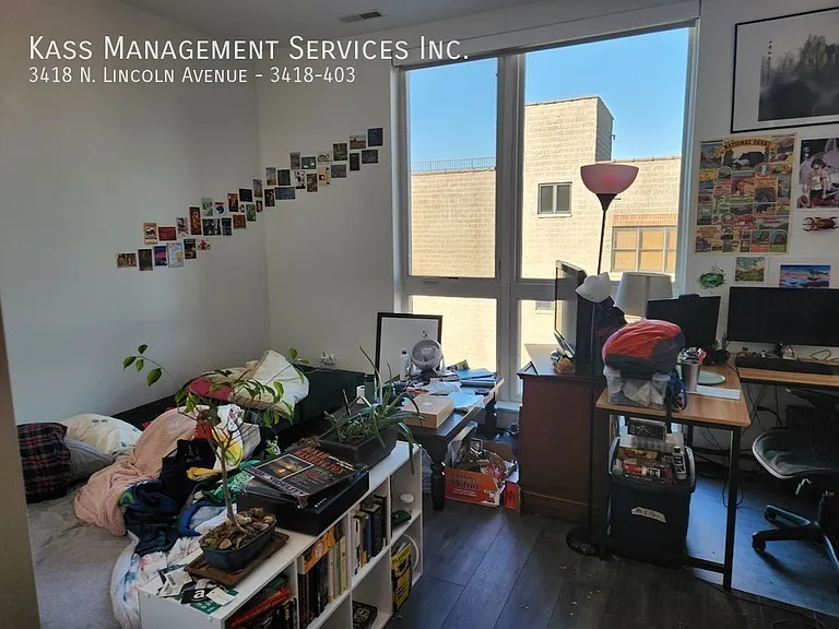 3418 N Lincoln Ave #403 — Photo 2