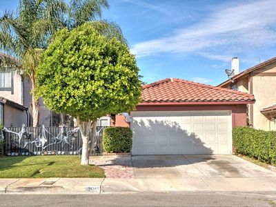 2041 Greenbriar St, Colton, CA, 92324