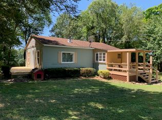 975 N Carroll Rd, Nixa, MO 65714