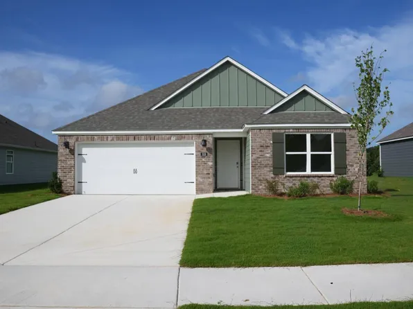 328 Oakmont Cir, Calera, AL 35040