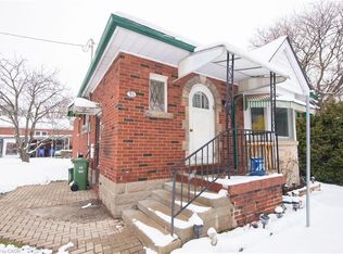 90 Osler Dr, Hamilton, ON L9H4B5