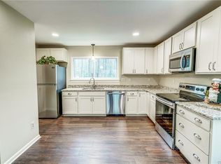 407 Queensway Rd, North Chesterfield, VA 23236