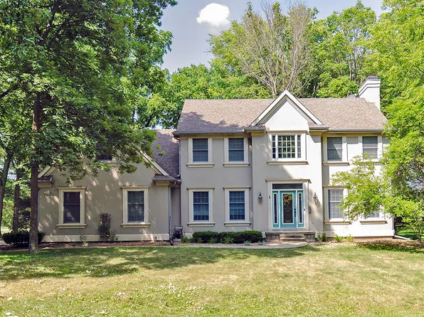 1 Turtle Point Rd, Monticello, IL 61856