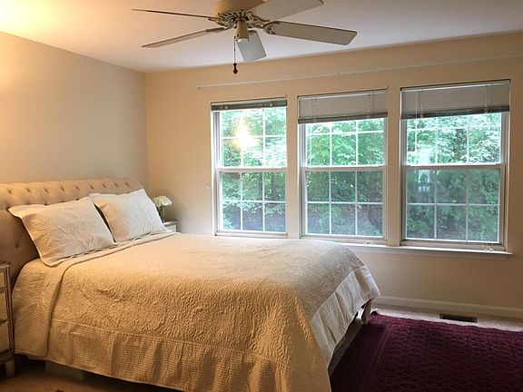 4th image of 12737 Fair Crest Ct