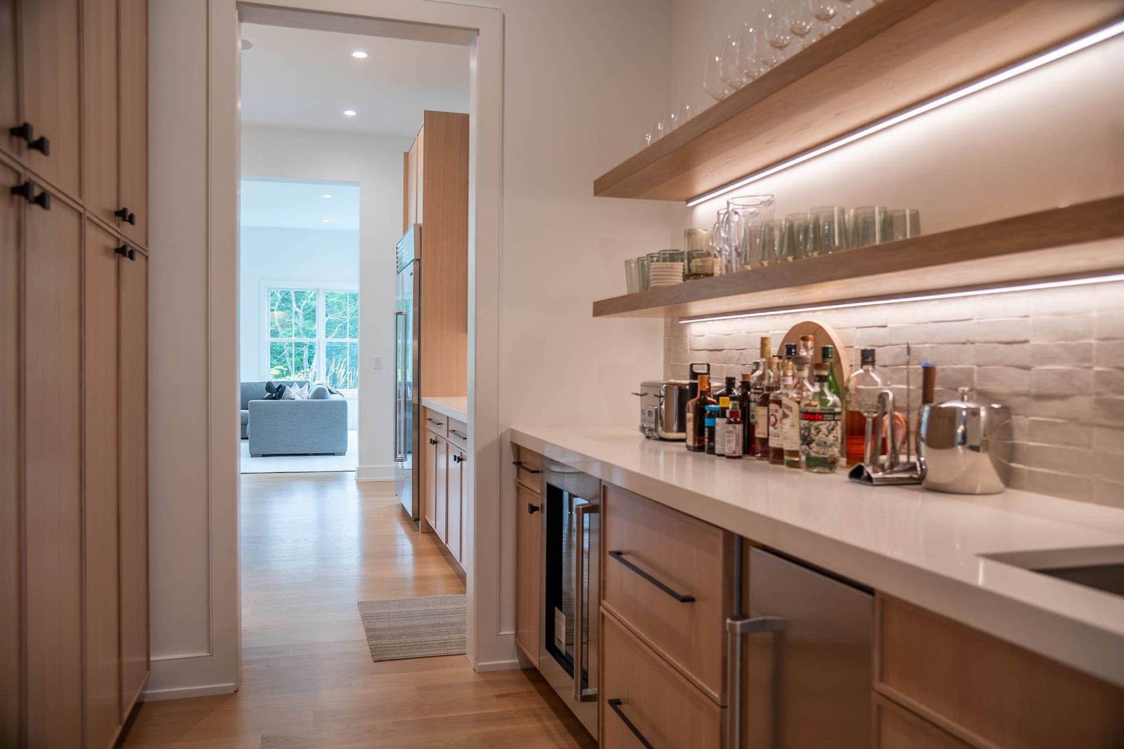  Bar/Pantry