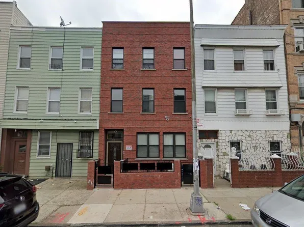 78 Eldert St, Brooklyn, NY 11207