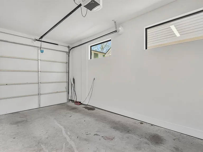 408 W Odell St #2 — Photo 28