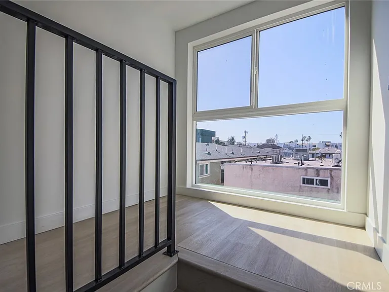 5265 Cartwright Ave #5263 — Photo 37