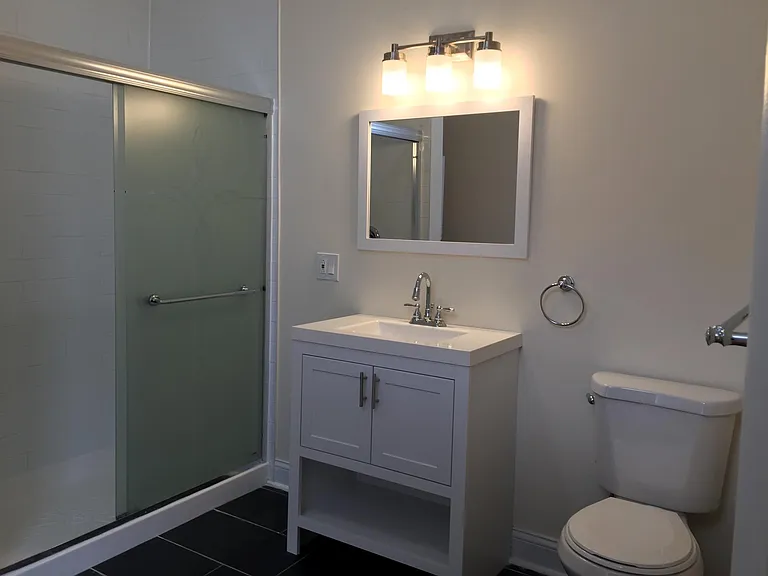 2154 W Armitage Ave #2 — Photo 8