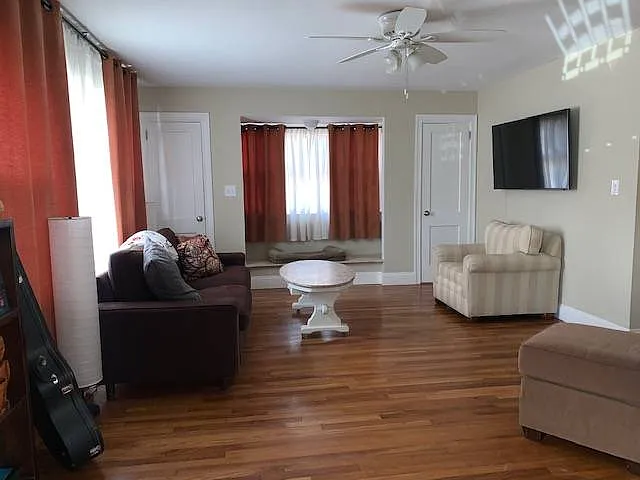 147 Main St — Photo 5