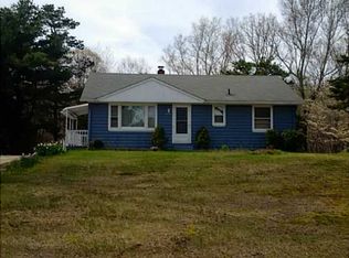 2518 Division Rd, East Greenwich, RI 02818