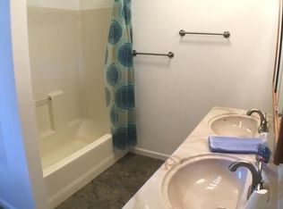 8242 N Dena St, Columbus, IN 47203