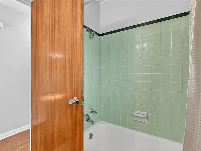 4637 Calvin Dr — Photo 22